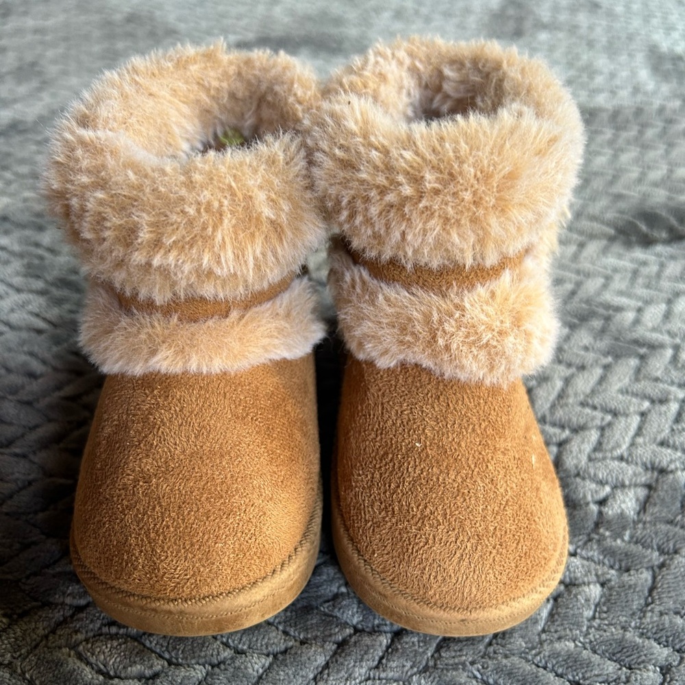 First Steps Cozy Tan Faux Fur Baby Boots